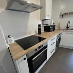 Apartman Almamater